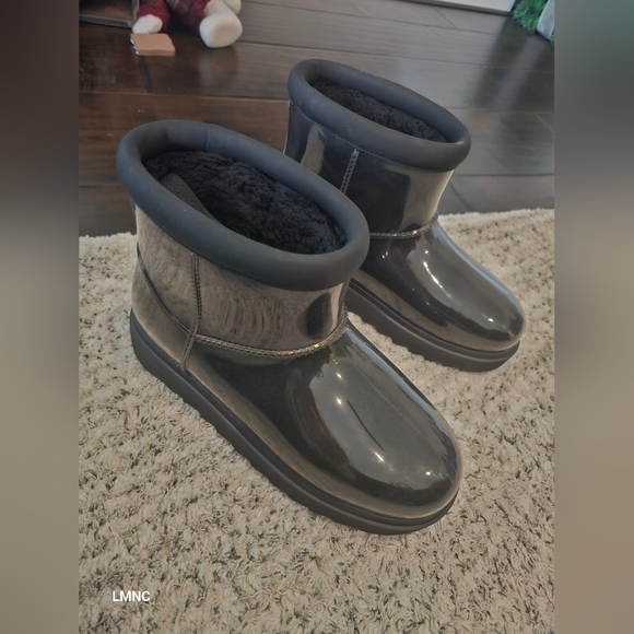 Koolaburra by UGG Women's KOOLA Clear Mini Fashion Boot￼. New, never worn,size 8 - Picture 1 of 5